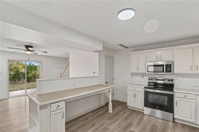 4731 HADEN Court, Kansas City, MO 64136