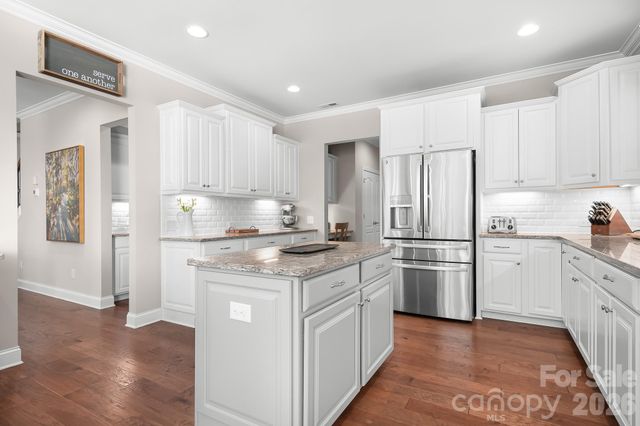 12602 Old Westbury Drive, Cornelius, NC 28031