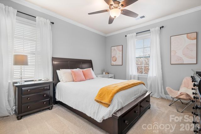 12602 Old Westbury Drive, Cornelius, NC 28031