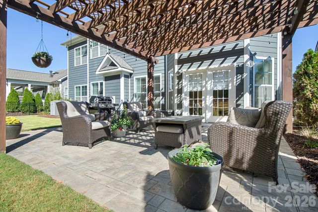 12602 Old Westbury Drive, Cornelius, NC 28031