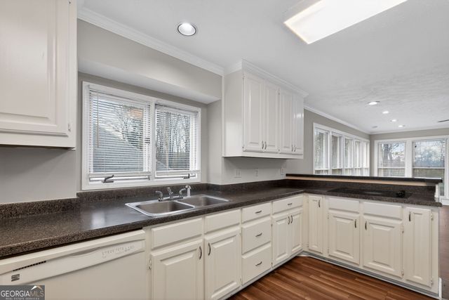 6251 Southland Forest Drive, Stone Mountain, GA 30087