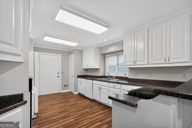 6251 Southland Forest Drive, Stone Mountain, GA 30087