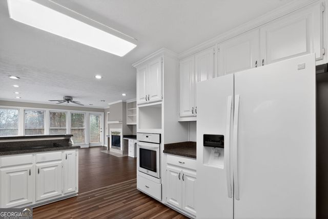 6251 Southland Forest Drive, Stone Mountain, GA 30087