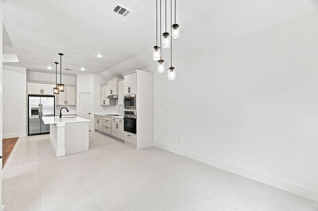 205 Bullard Street, Weatherford, TX 76086