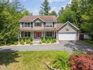 702 Rock City Road, Milton, NY 12020