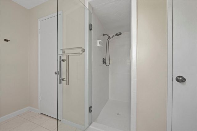 2834 Cotton Stock Dr, Sugar Land, TX 77479