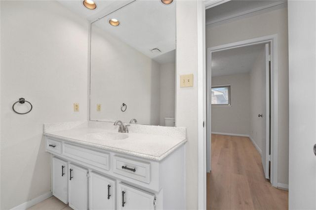 2834 Cotton Stock Dr, Sugar Land, TX 77479