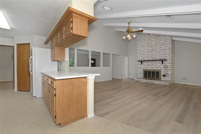 2834 Cotton Stock Dr, Sugar Land, TX 77479