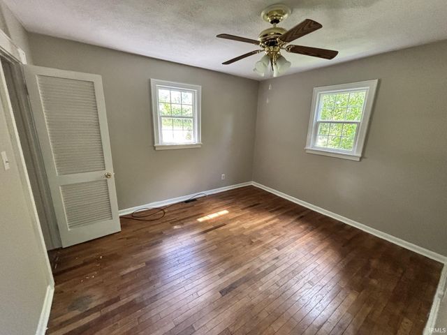 1198 N Us Highway 231, Spencer, IN 47460
