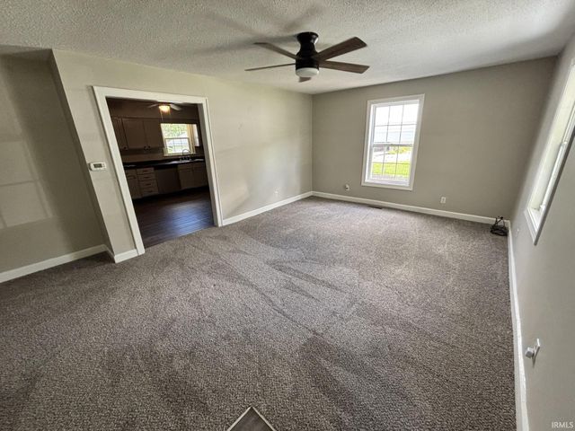1198 N Us Highway 231, Spencer, IN 47460