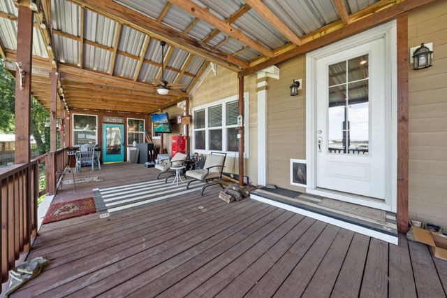 18390 Pine Drive, Eustace, TX 75124