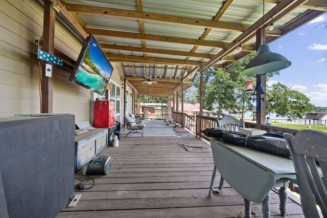 18390 Pine Drive, Eustace, TX 75124