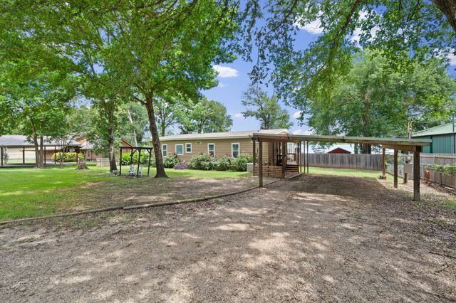 18390 Pine Drive, Eustace, TX 75124