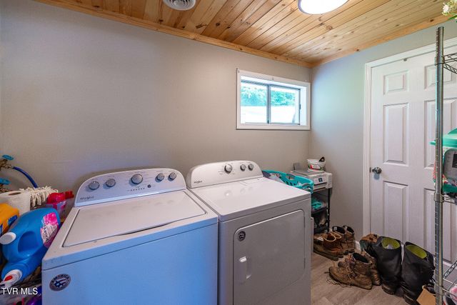380 Meadow Lark Street, Weber City, VA 24290