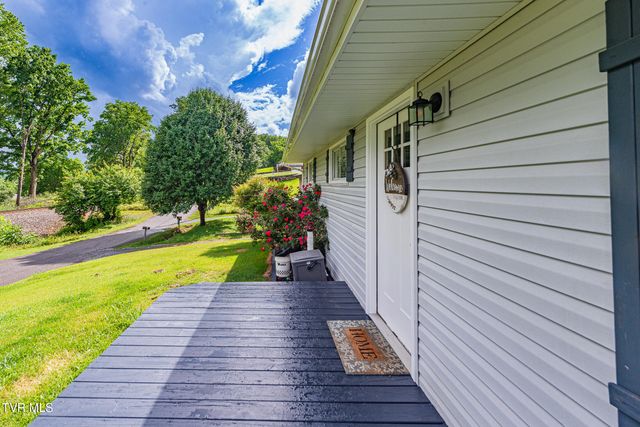 380 Meadow Lark Street, Weber City, VA 24290