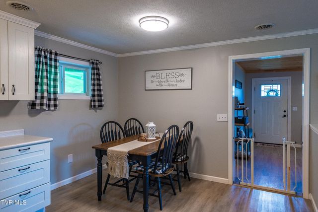380 Meadow Lark Street, Weber City, VA 24290