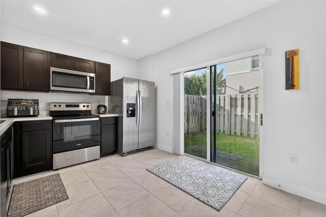 476 NE 4th Lane, Florida City, FL 33034