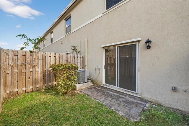 476 NE 4th Lane, Florida City, FL 33034