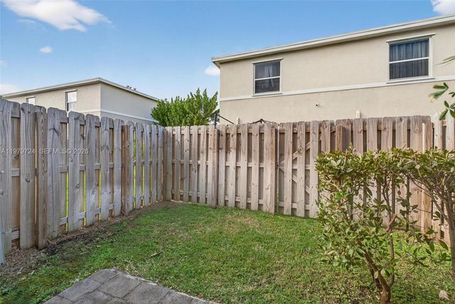 476 NE 4th Lane, Florida City, FL 33034