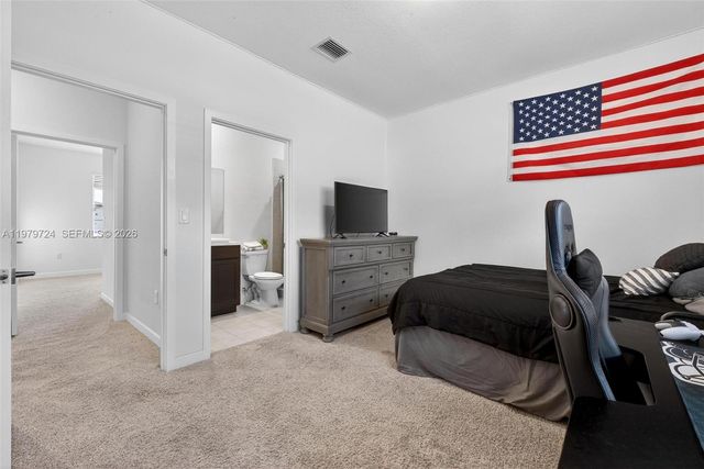 476 NE 4th Lane, Florida City, FL 33034