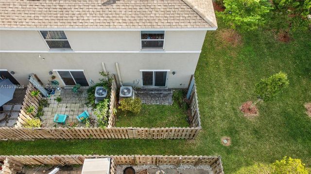476 NE 4th Lane, Florida City, FL 33034