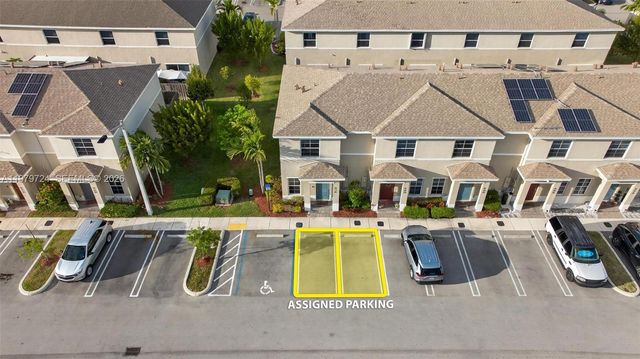 476 NE 4th Lane, Florida City, FL 33034