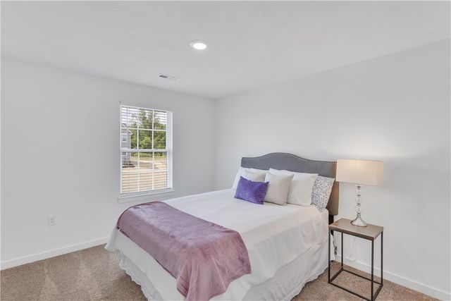 330 William Dr, Plum Boro, PA 15239