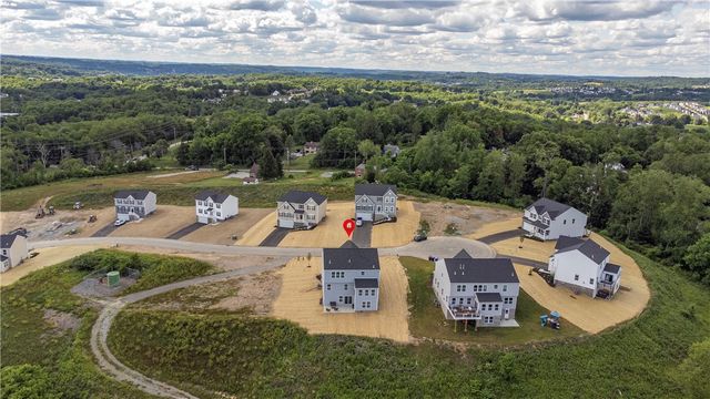 330 William Dr, Plum Boro, PA 15239