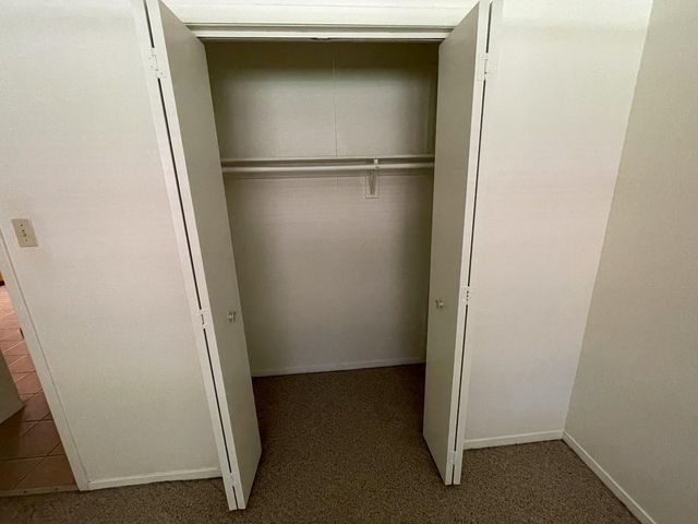 704 Cline, Huntsville, TX 77340