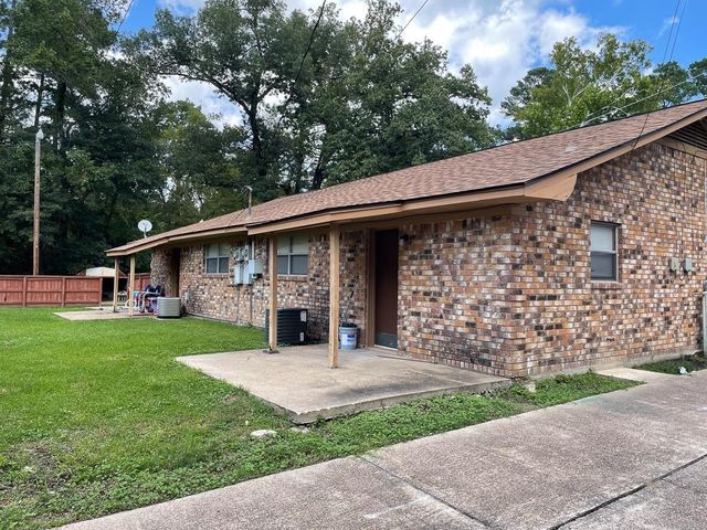 704 Cline, Huntsville, TX 77340