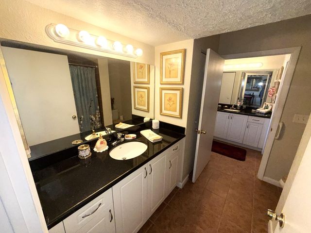 4839 Via Palm Lakes 1106, West Palm Beach, FL 33417