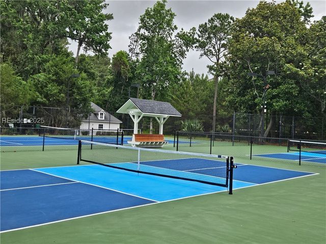 18 Anchorage Way, Beaufort, SC 29902