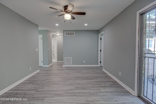 11537 MONTEGO BAY Drive W, Jacksonville, FL 32218