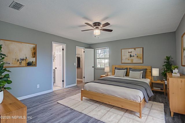 11537 MONTEGO BAY Drive W, Jacksonville, FL 32218