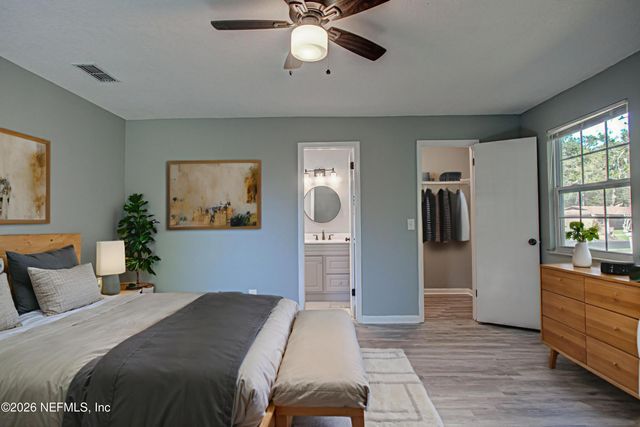 11537 MONTEGO BAY Drive W, Jacksonville, FL 32218