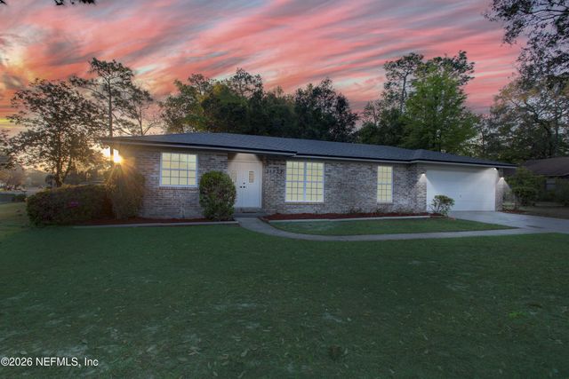 11537 MONTEGO BAY Drive W, Jacksonville, FL 32218