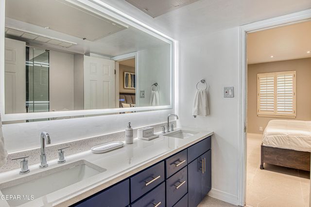 350 THUNDERBIRD Drive 50, El Paso, TX 79912