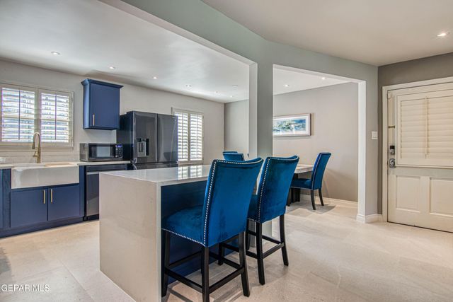 350 THUNDERBIRD Drive 50, El Paso, TX 79912