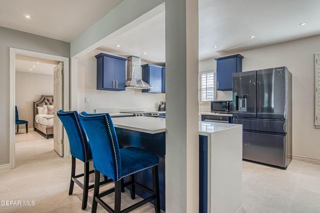 350 THUNDERBIRD Drive 50, El Paso, TX 79912