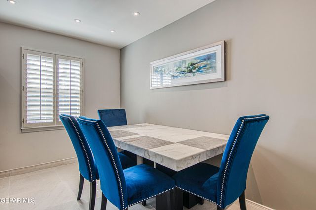 350 THUNDERBIRD Drive 50, El Paso, TX 79912