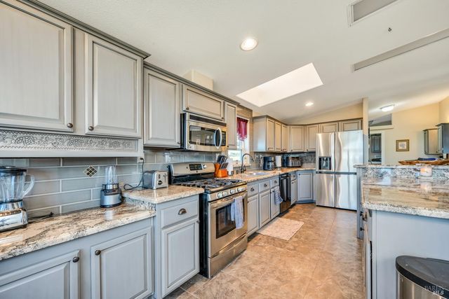 17432 Sendero Way, Lower Lake, CA 95457