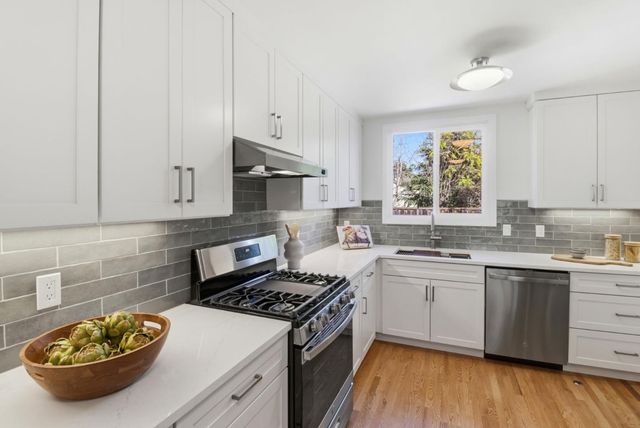 352 N Eldorado Street, San Mateo, CA 94401