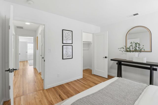 352 N Eldorado Street, San Mateo, CA 94401