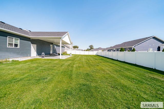 769 Wilshire Place, Idaho Falls, ID 83402