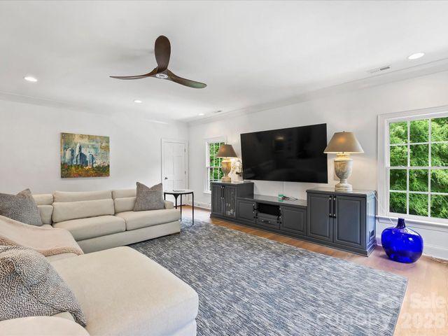 4017 Moorland Drive, Charlotte, NC 28226
