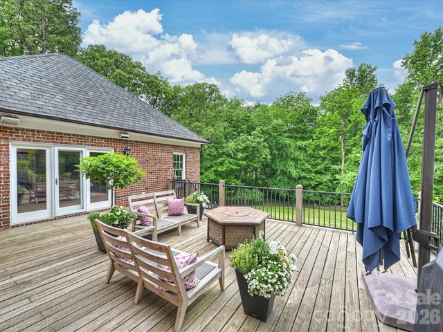 4017 Moorland Drive, Charlotte, NC 28226