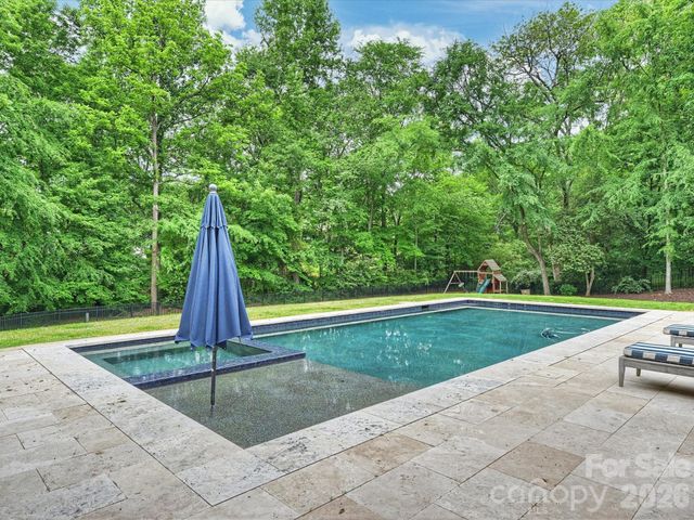 4017 Moorland Drive, Charlotte, NC 28226