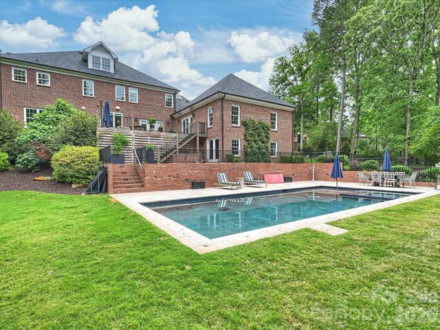 4017 Moorland Drive, Charlotte, NC 28226