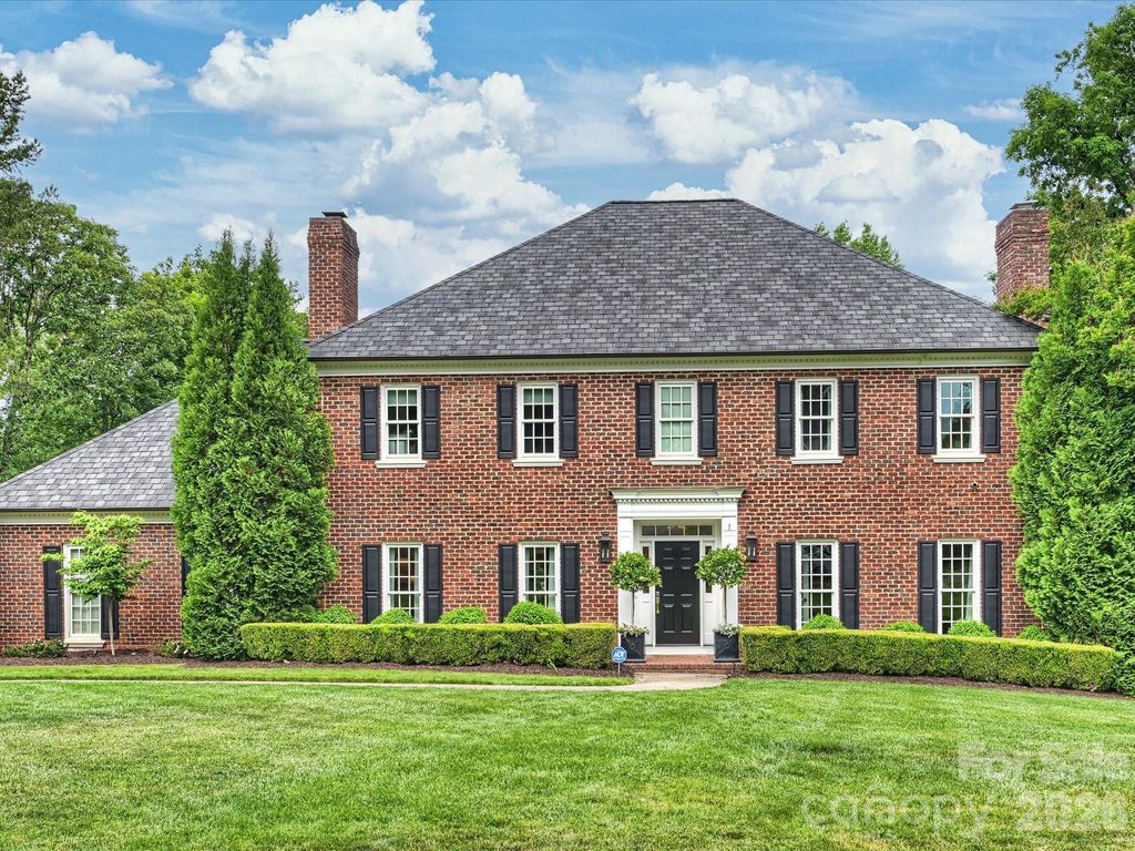 4017 Moorland Drive, Charlotte, NC 28226