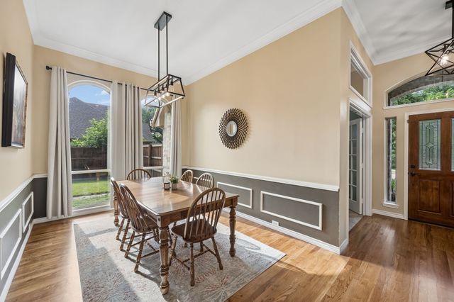 1420 Oakwood Court, Flower Mound, TX 75028